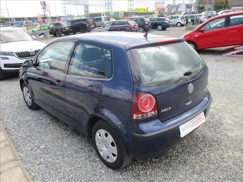 Volkswagen Polo 1,2 i,servisní kniha,ABS, - fotka 5 z 18