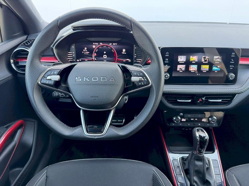 Škoda Fabia (2025) 1.0TSI 85kW DSG Monte Carlo - fotka 8 z 35