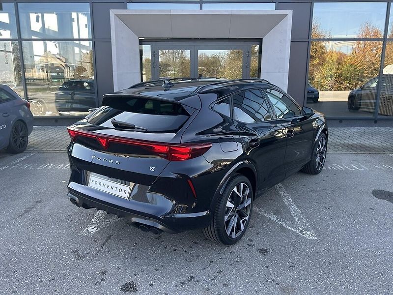 Cupra Formentor (2026) 2.0TSI 245kW DSG 4WD - fotka 2 z 12