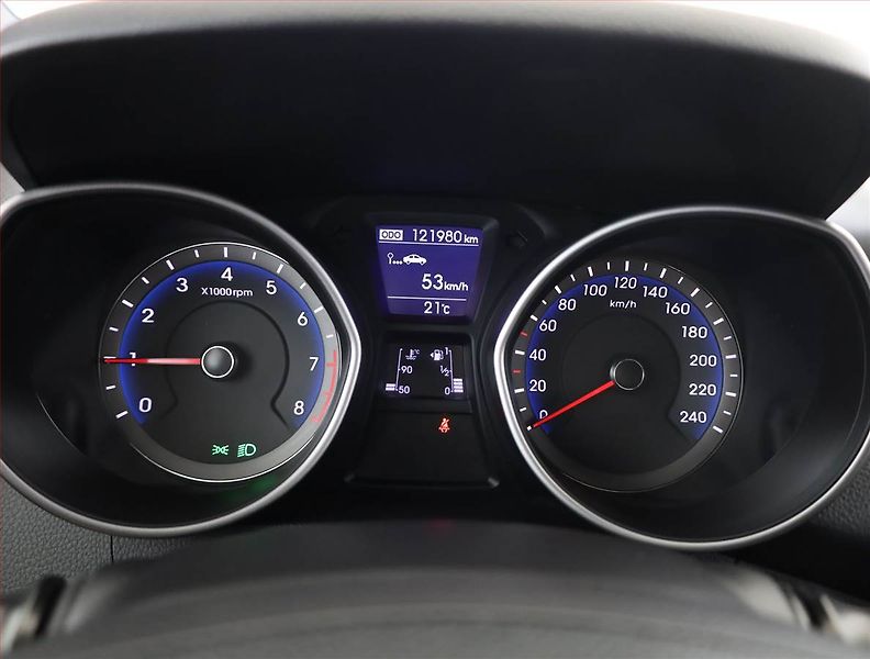 Hyundai i30 (2016) 1.6 GDI, ČR,1.maj, Serv.kniha - fotka 9 z 17