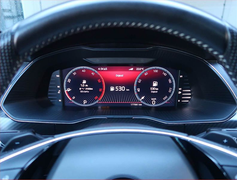 Škoda Superb (2022) Sportline 2.0 TDI - fotka 11 z 17