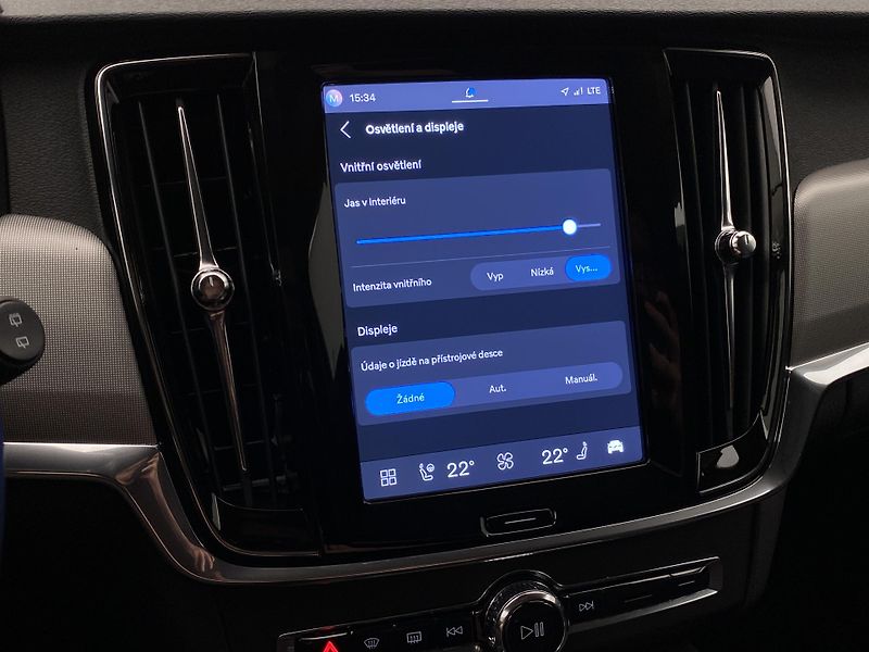 Volvo V90 T6 AWD PLUG-IN DARK PLUS AUT - fotka 52 z 59