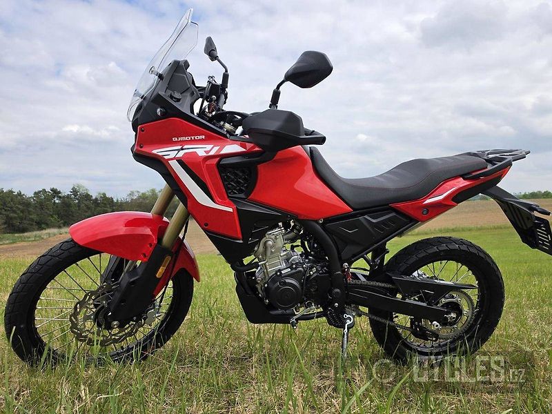 QJ Motor (2026) SRT 125 DX - fotka 21 z 22