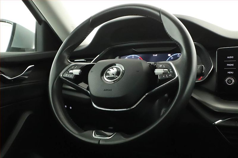 Škoda Octavia (2022) Ambition 2.0 TDI, ČR,1.maj - fotka 19 z 19