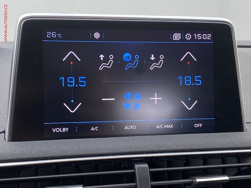 Peugeot 3008 (2018) 2.0 HDi, ČR, Active - fotka 14 z 19