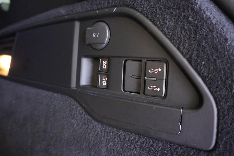Volkswagen Touareg (2013) 3,6 V6 FSI AUTOMAT 4X4 KŮŽE - fotka 12 z 31
