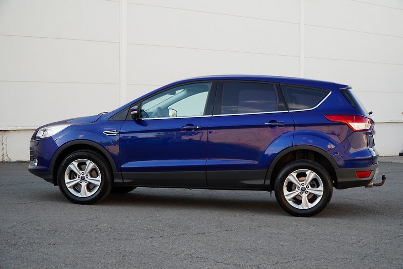 Ford Kuga 2.0 TDCi TITANIUM 4x4 - fotka 11 z 24