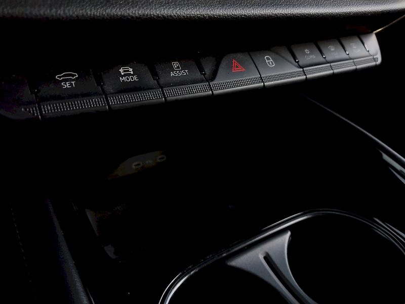 Škoda Enyaq (2022) iV 220 Kw 4x4 82 - fotka 23 z 43
