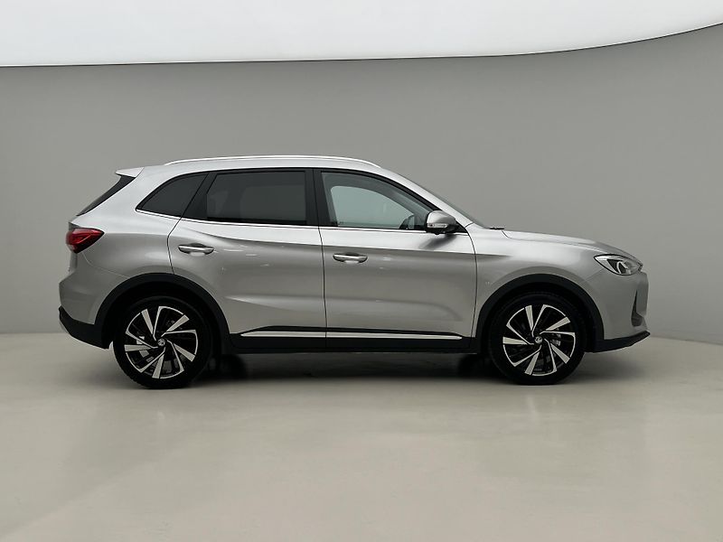 MG ZS HYBRID+ EXCLUSIVE 1.5 AUT - fotka 9 z 39