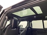 Land Rover Defender (2026) OCTA BLACK AWD AUT - náhled 20