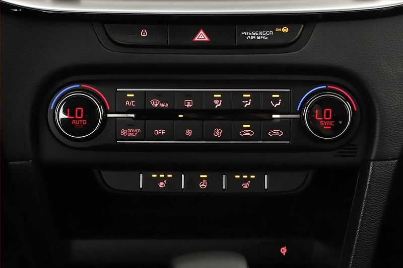 Kia XCeed (2025) Plug-in-Hybrid, DPH, Navigace - fotka 19 z 25