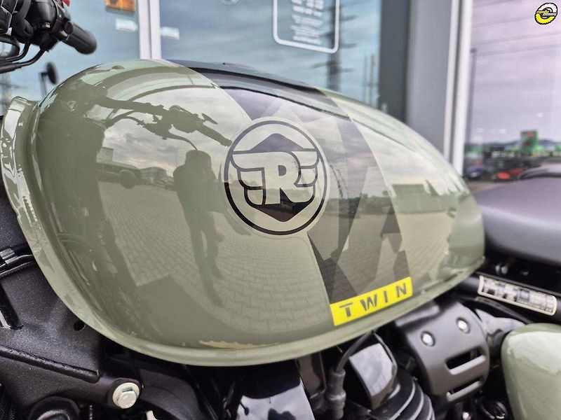 Royal Enfield Shotgun 650 (2026) - fotka 12 z 23