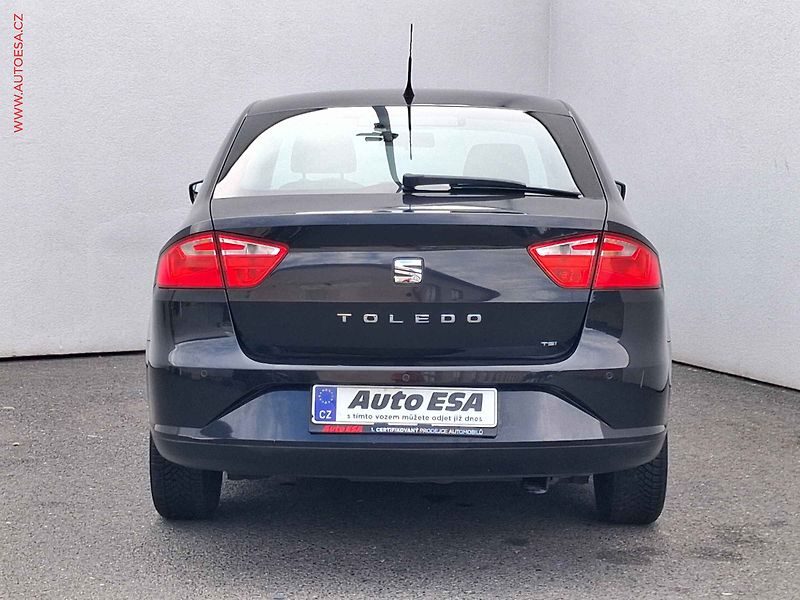Seat Toledo (2014) 1.2 TSi, Reference, výhřev - fotka 5 z 15