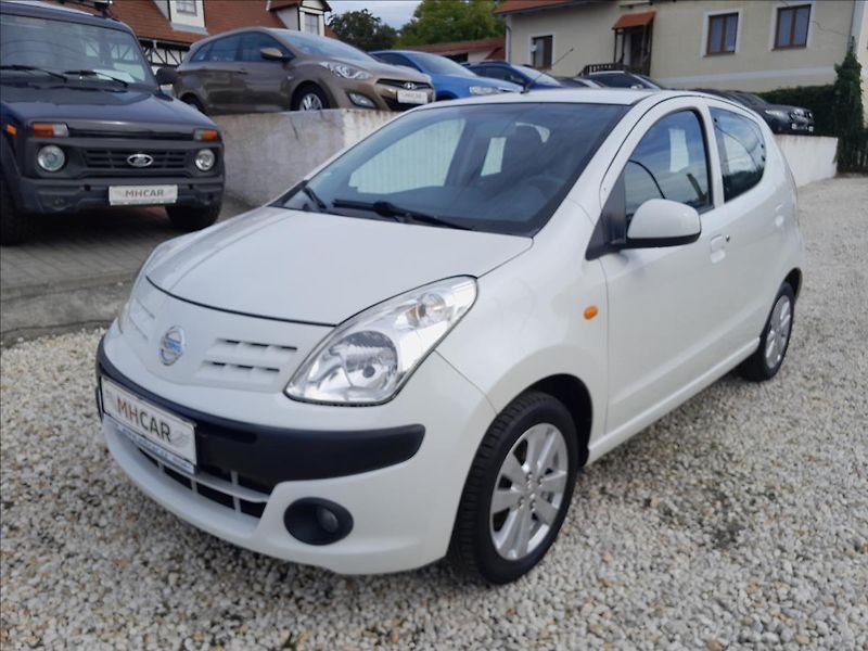 Nissan Pixo 1,0i 50kW - fotka 3 z 41