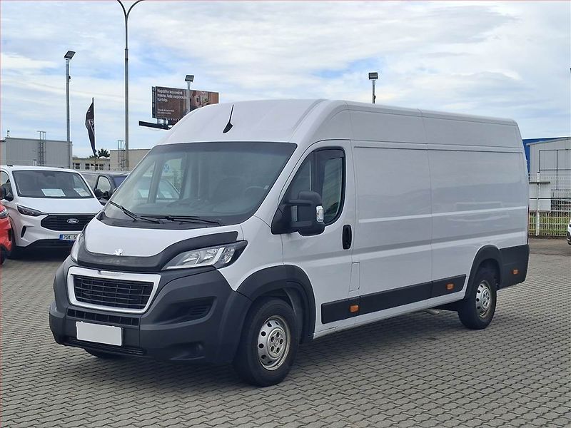 Peugeot Boxer (2023) 2.2 BlueHDi, Maxi, 14m3, 1.0t - fotka 2 z 16