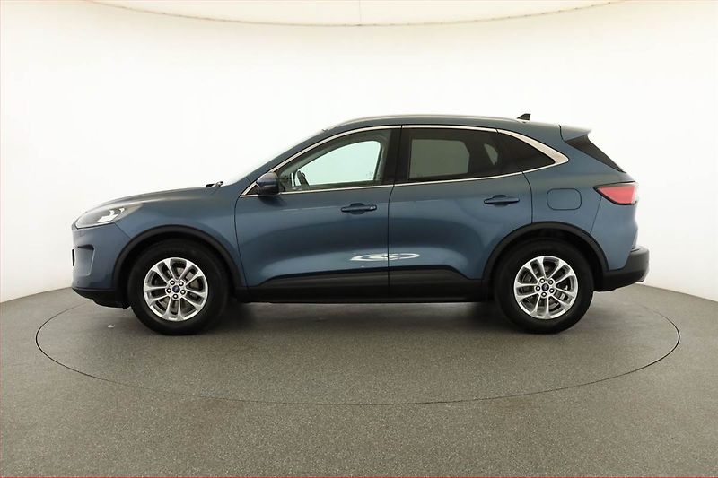 Ford Kuga (2020) Titanium 1.5 EcoBlue - fotka 3 z 18