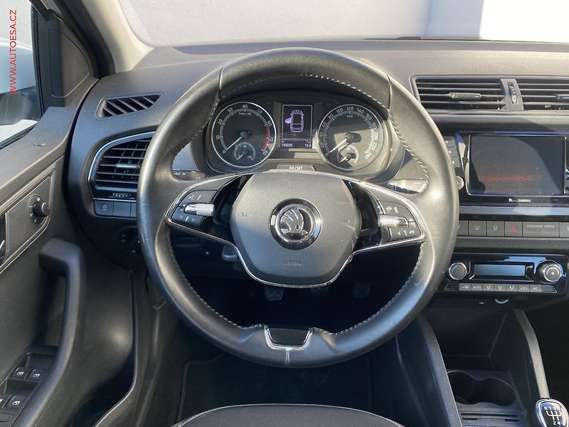 Škoda Fabia (2021) 1.0 TSi, ČR, Style, +kola - fotka 11 z 18