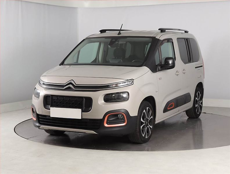 Citroën Berlingo (2019) Feel 1.5 BlueHDi, 5Míst, ČR - fotka 2 z 20