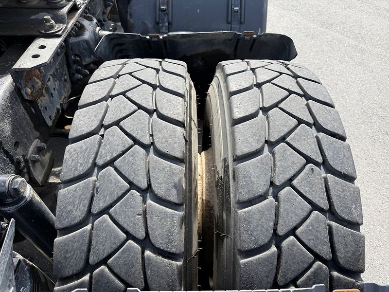 Scania R580 V8 6x4 EURO 3 - fotka 10 z 17
