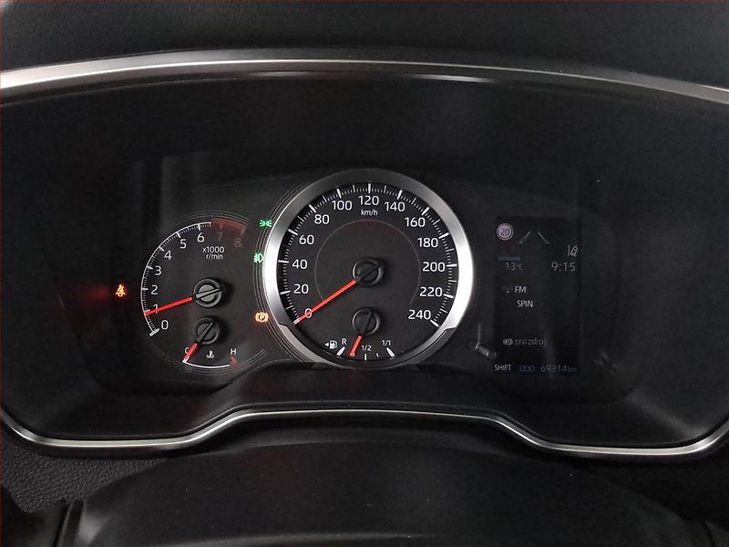 Toyota Corolla (2020) 1.6 Valvematic, Tempomat - fotka 11 z 17