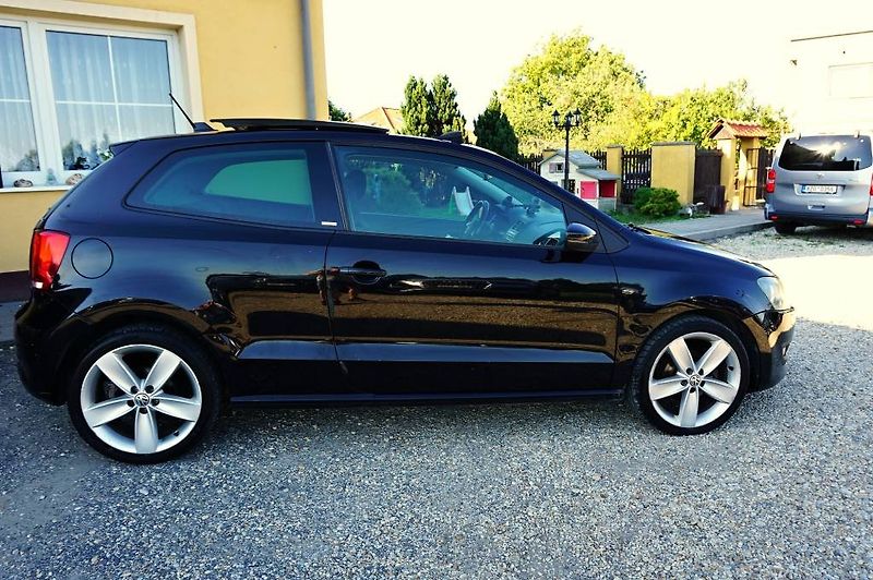 Volkswagen Polo (2012) STYLE 1,6 TDI 66 kW - fotka 3 z 32