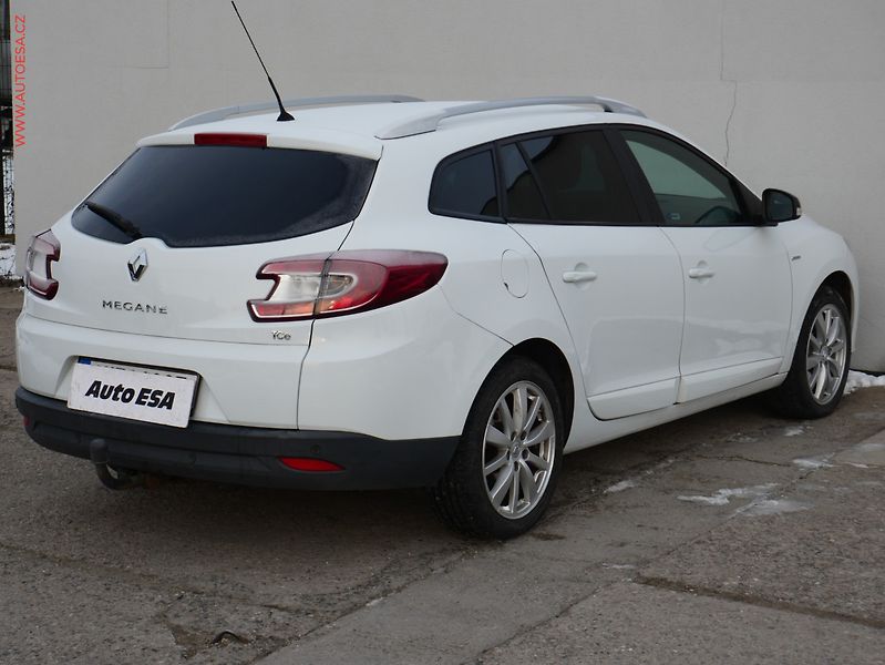 Renault Mégane (2014) 1.2 TCe, ČR, autoAC, temp - fotka 6 z 17