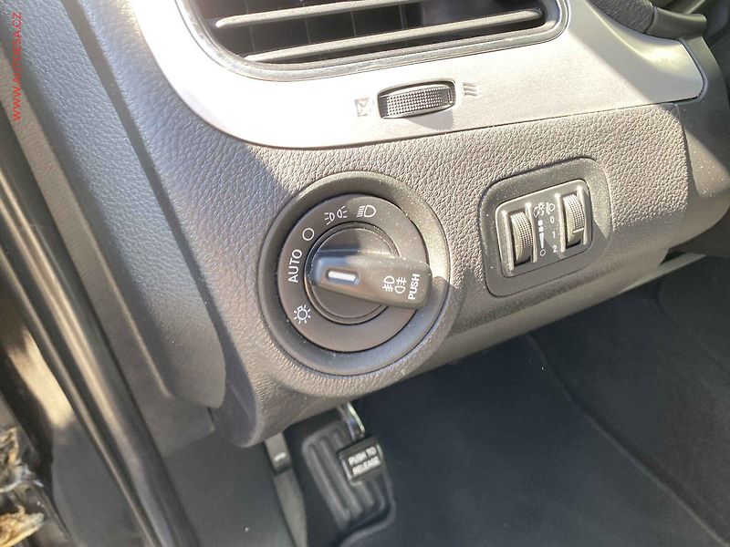 Fiat Freemont (2014) 2.0 JTD 4x4, 7míst, AT - fotka 15 z 18