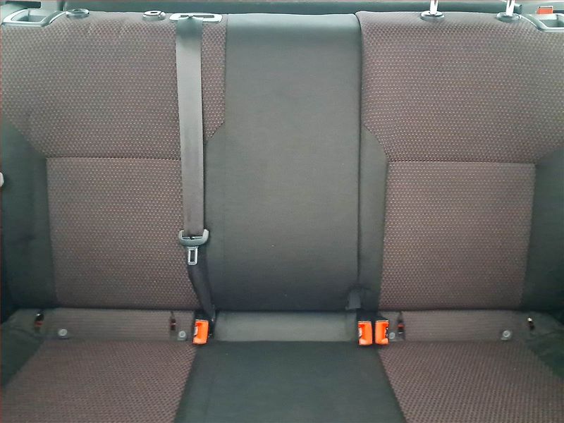Škoda Rapid (2015) Spaceback 1.2 TSI, ČR,1.maj - fotka 10 z 16