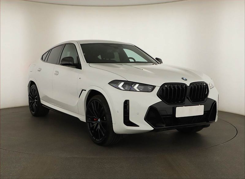 BMW X6 (2025) xDrive40i - fotka 1 z 26