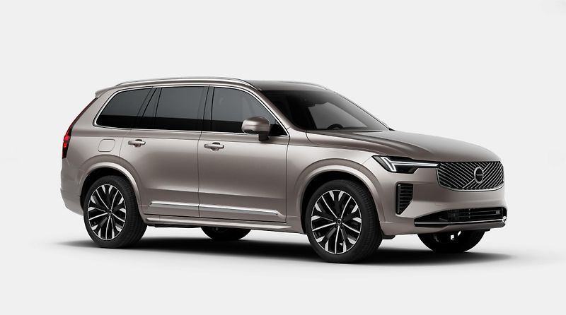 Volvo XC90 (2026) B5 AWD PLUS BRIGHT - fotka 5 z 13