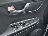 Hyundai Kona (2023) SMART 1.6 GDi HEV 77kW, 1. Maj - náhled 15