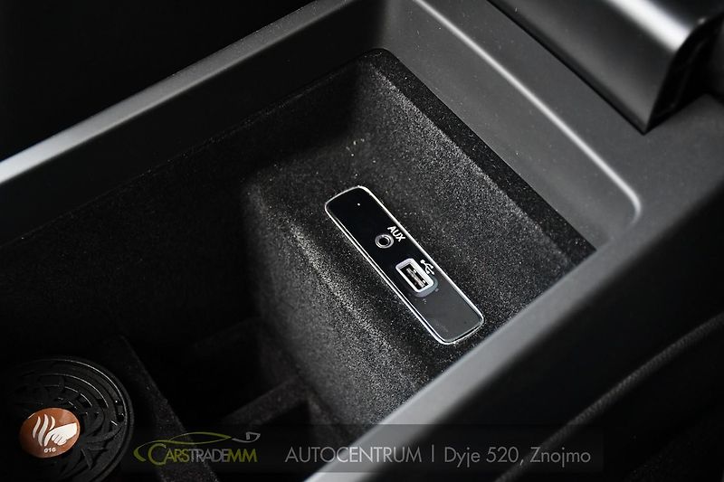 Alfa Romeo Stelvio 2.0 Q4 VELOCE - fotka 36 z 52
