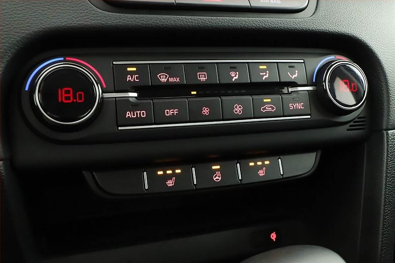 Kia XCeed (2025) 1.5 T-GDI, TOP, AUTOMAT - fotka 16 z 20