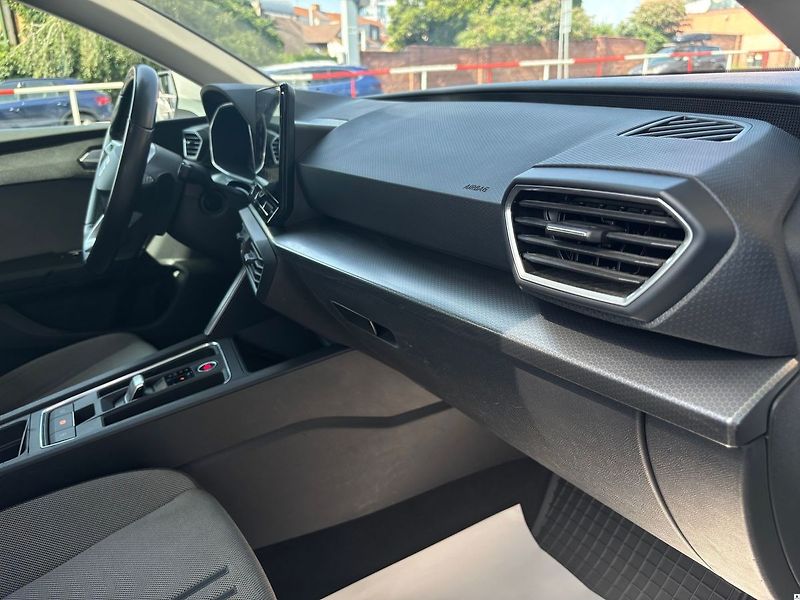 Seat Leon 2.0TDi-110KW/2022/DSG-SPORT.ZÁ - fotka 41 z 51