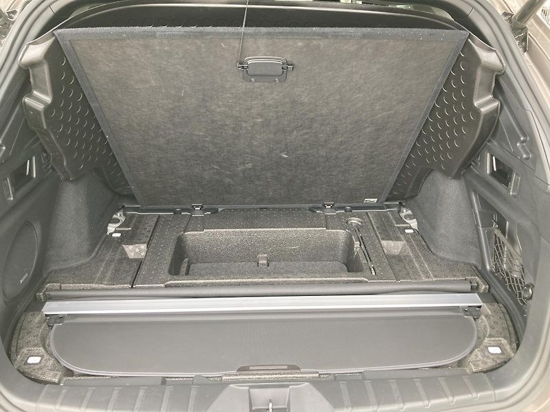 Subaru Outback (2021) 2,5i CVT Touring * ZÁRUKA * - fotka 18 z 18