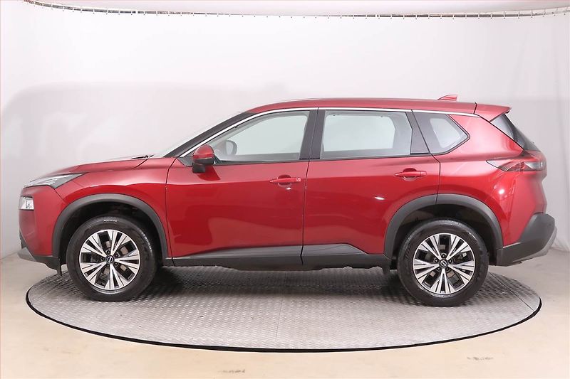 Nissan X-Trail (2023) N-Connecta 1.5 VC-T MHEV - fotka 3 z 16