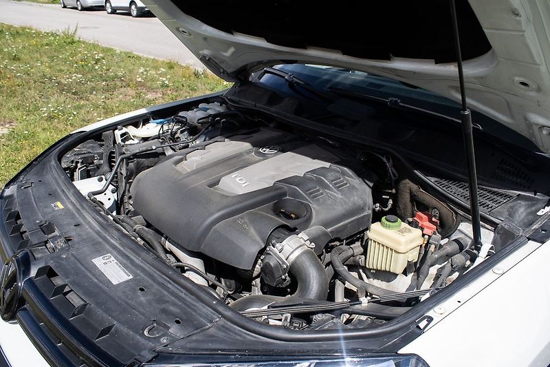 Volkswagen Touareg - fotka 40 z 40