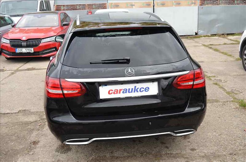 Mercedes-Benz Třídy C (2016) 250 COMBI  4MATIC AT - fotka 6 z 23