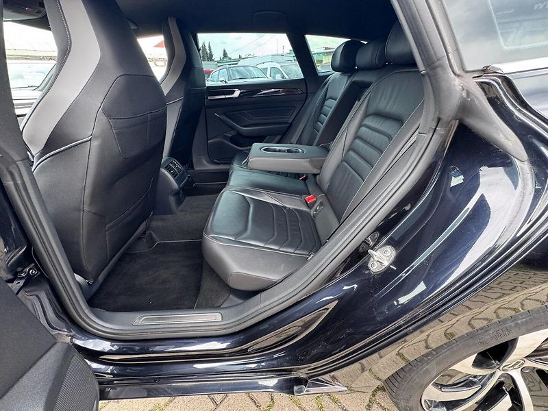 Volkswagen Arteon (2021) R LINE 2,0 TDI 147 KW DSG 4X4 - fotka 38 z 47