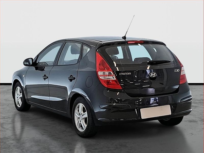 Hyundai i30 (2008) 1.4 CVVT, nová STK - fotka 4 z 15