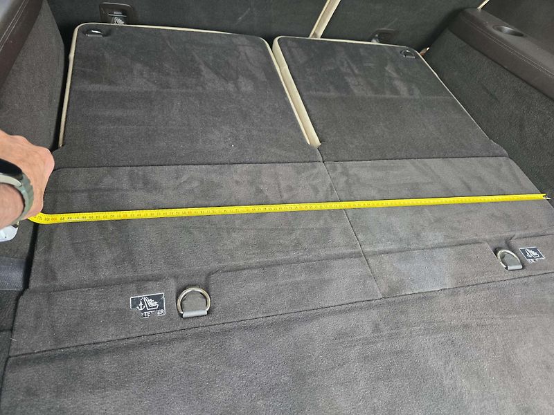 Mercedes-Benz GLS (2016) - fotka 13 z 22