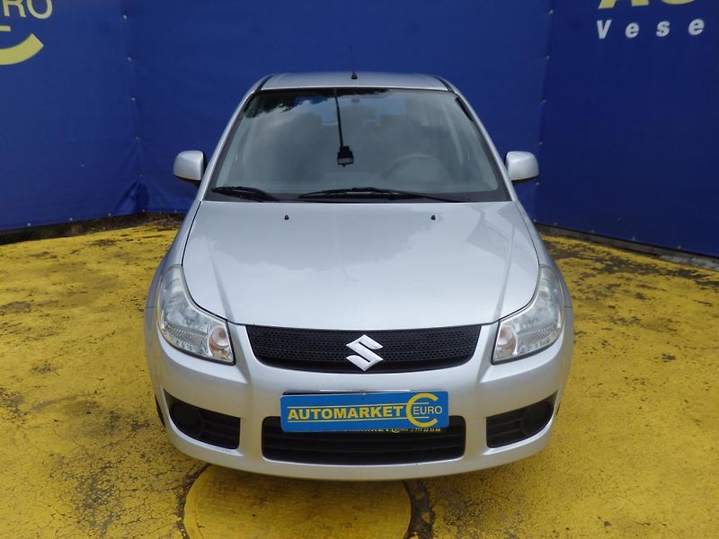Suzuki SX4 1,9 DDis 88KW - fotka 2 z 16