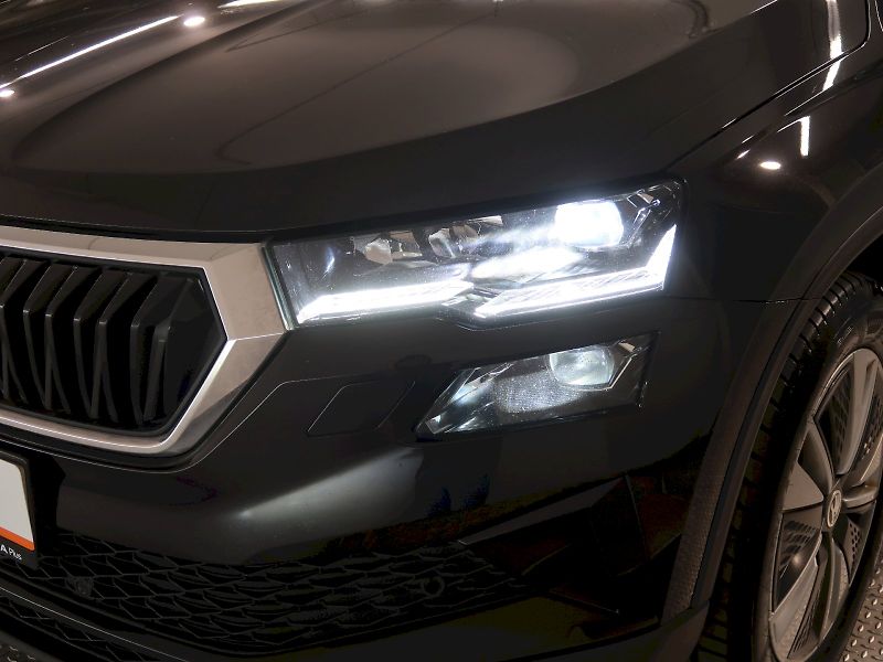 Škoda Karoq (2022) EXCLUSIVE 2.0TDI 110KW DSG 4x4 - fotka 10 z 40