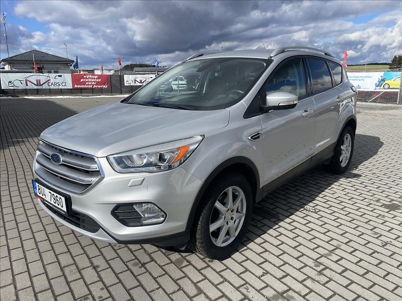 Ford Kuga 1,5 EcoBoost 110kw Tažné CZaut - fotka 1 z 30