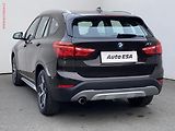 BMW X1 (2017) 1.5i sDrive 18i - náhled 6