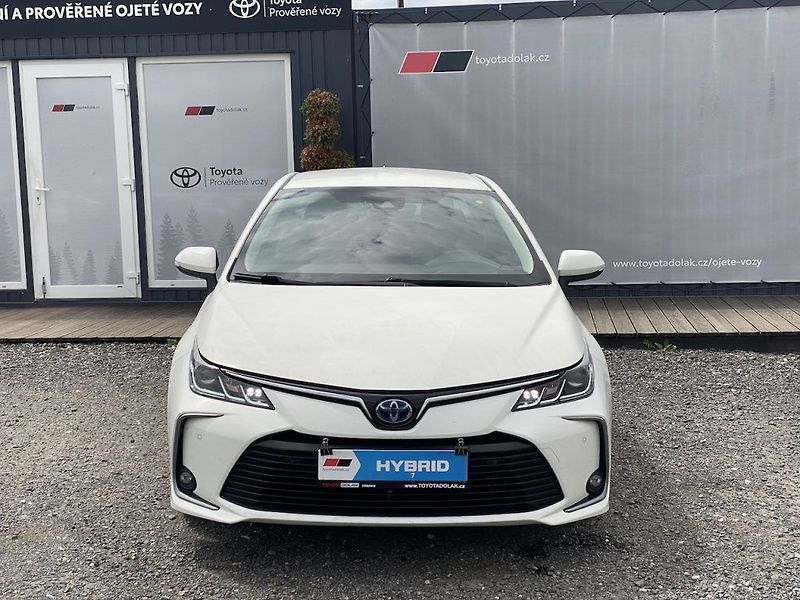 Toyota Corolla 1.8HSD, ČR, ComTech, tažné - fotka 3 z 16