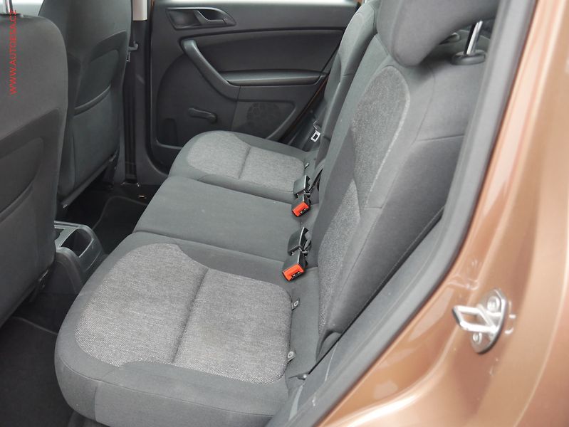 Škoda Yeti (2015) 1.2 TSi, ČR, Active, AC - fotka 10 z 15