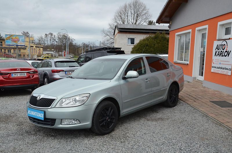 Škoda Octavia (2009) 1.6 MPi 75kW Ambition / ČR - fotka 3 z 31