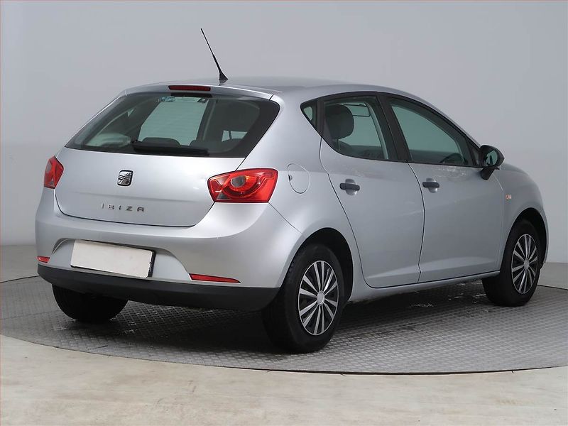 Seat Ibiza (2010) 1.2 12V, nová STK, Klima - fotka 5 z 6