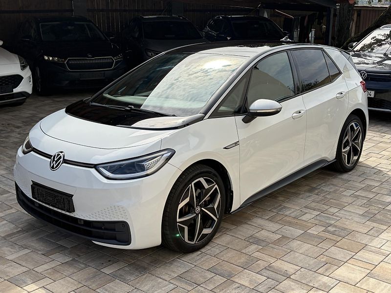 Volkswagen ID.3 (2020) 1st. 150kw, 62kwh, SOH 88% - fotka 1 z 7